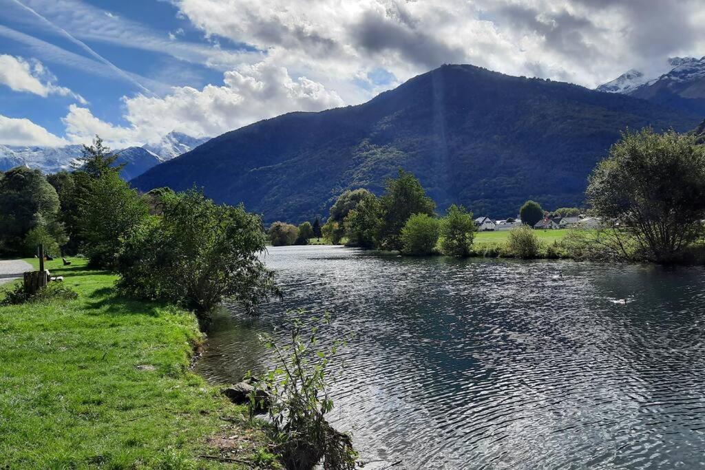 Studio Calme Pour 4 Pers. Vue Exceptionnelle Bagneres-de-Luchon Bagian luar foto